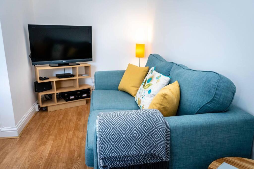 Апартаменты Charming 1-Bed Southside Flat In Great Location Глазго Экстерьер фото